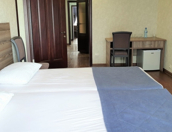 Стандарт 4-местный 2-комнатный  (2,4 этаж) в корп.1 - Санаторий «Каспий» Дагестан